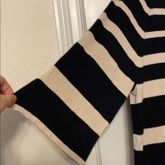 Dress Barn Sweater - Picture 3 of 6